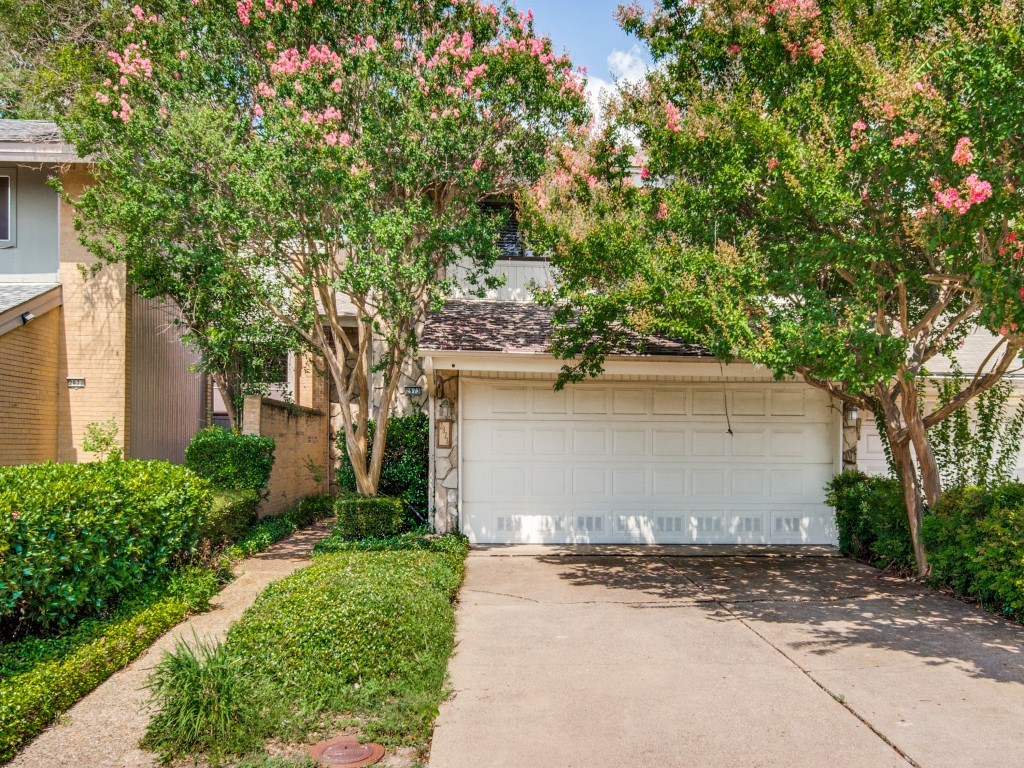 2973 Country Place Circle Carrollton TX 75006
