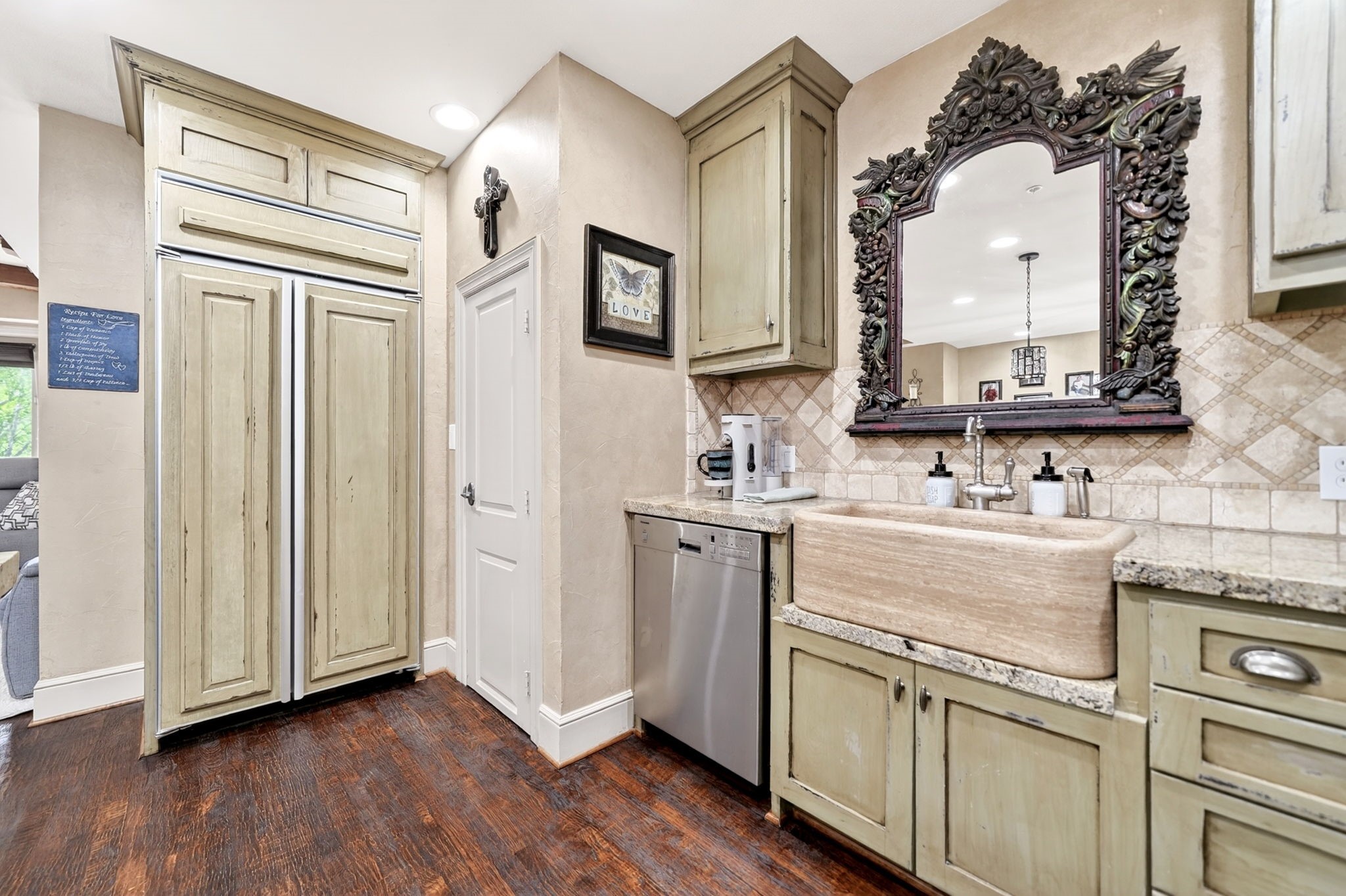 5055 Addison Circle Addison TX 75001