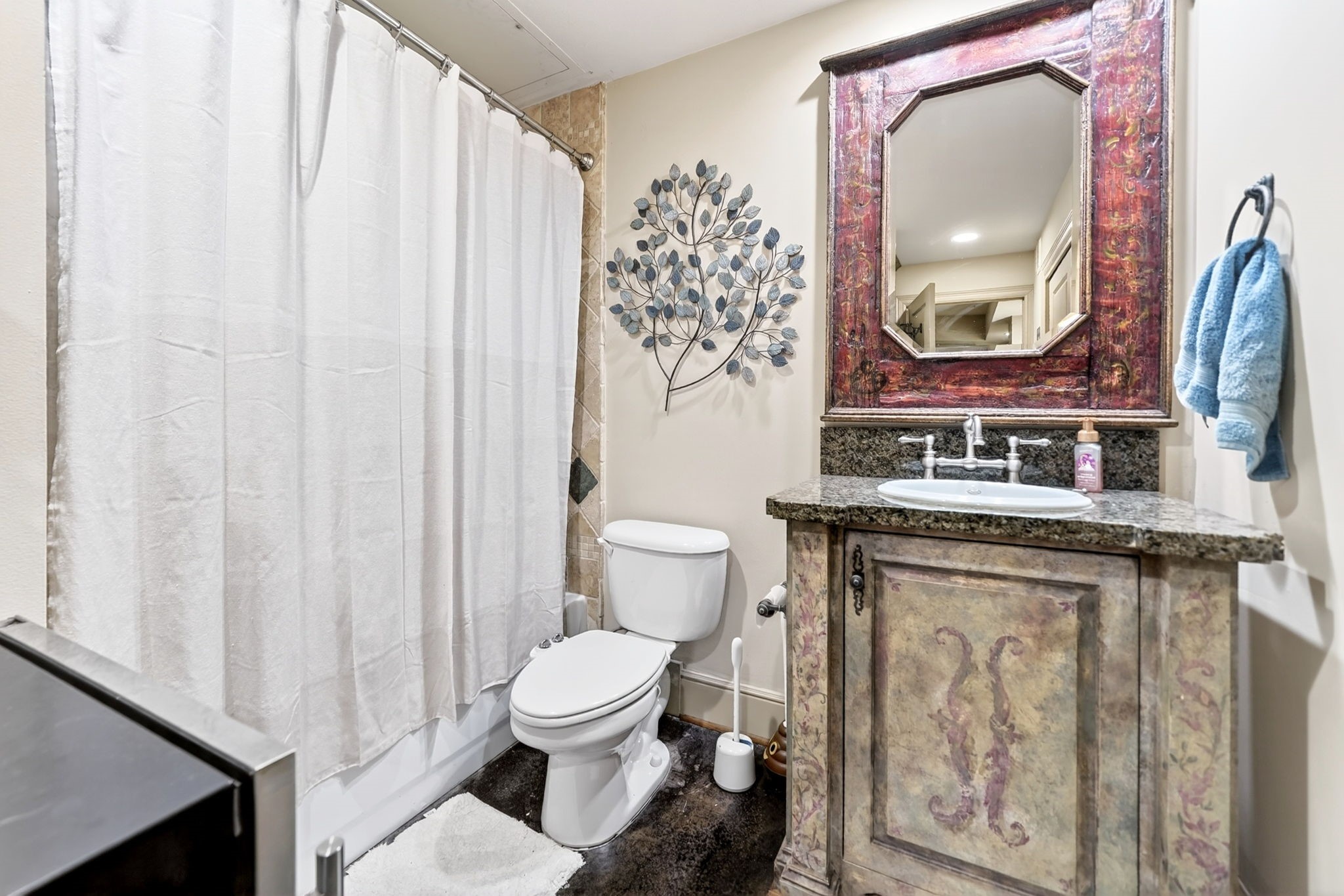 5055 Addison Circle Addison TX 75001