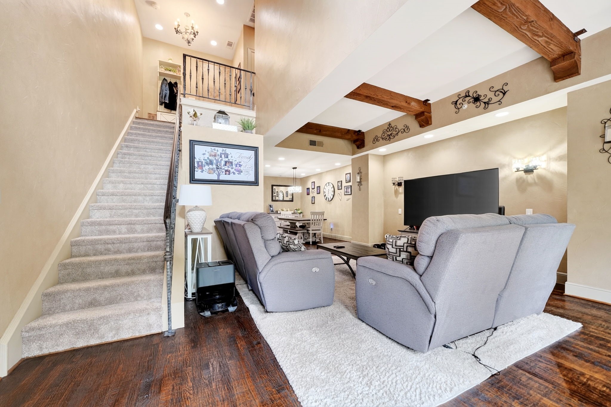 5055 Addison Circle Addison TX 75001