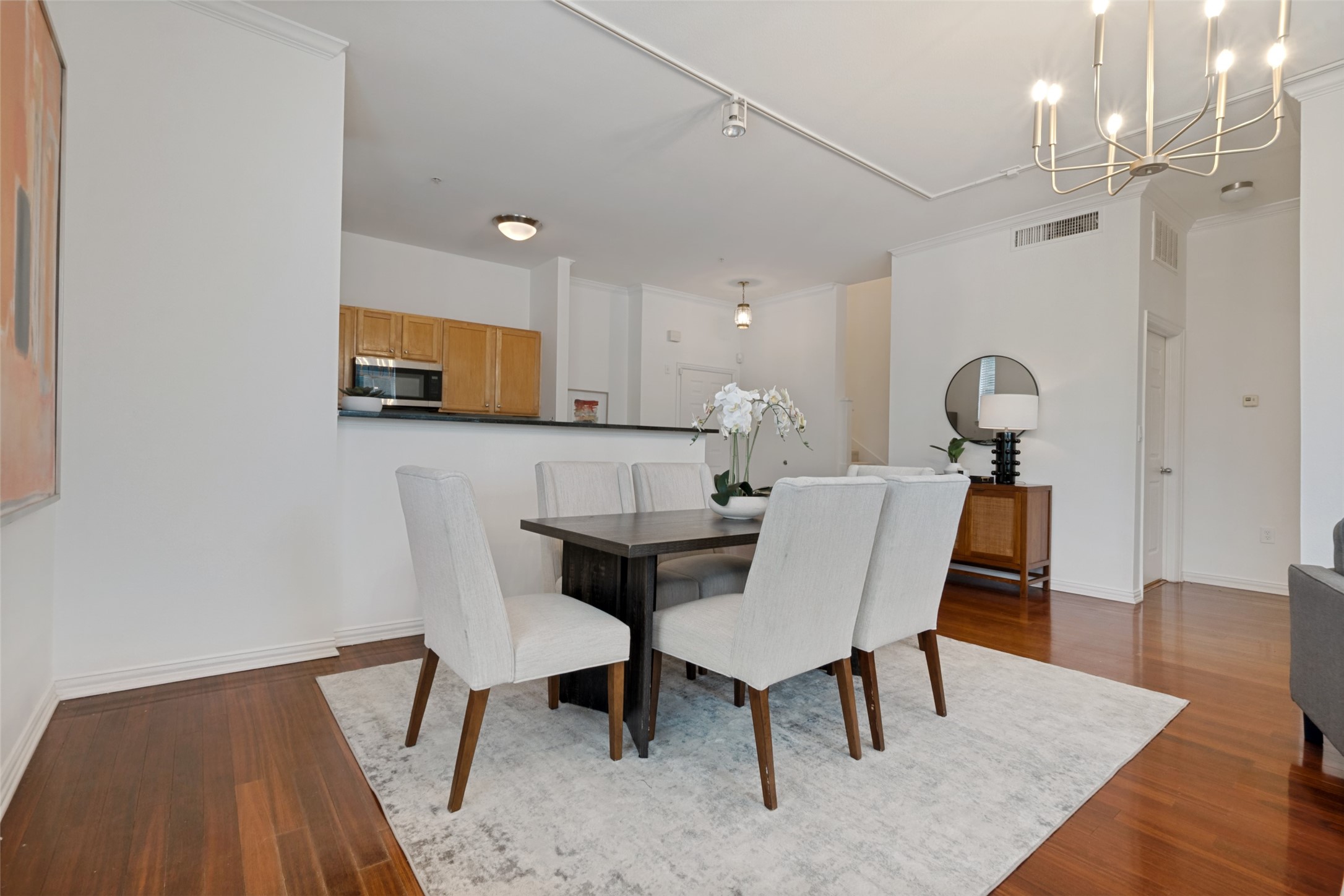 2305 Worthington Street Dallas TX 75204