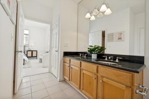 2305 Worthington Street Dallas TX 75204