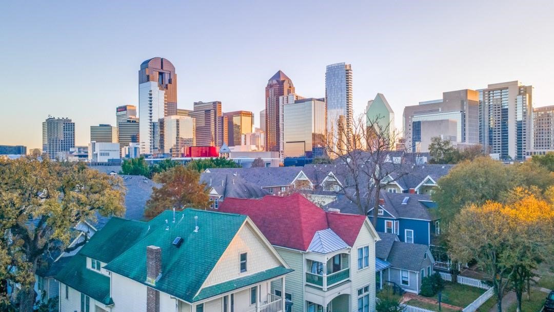 2305 Worthington Street Dallas TX 75204