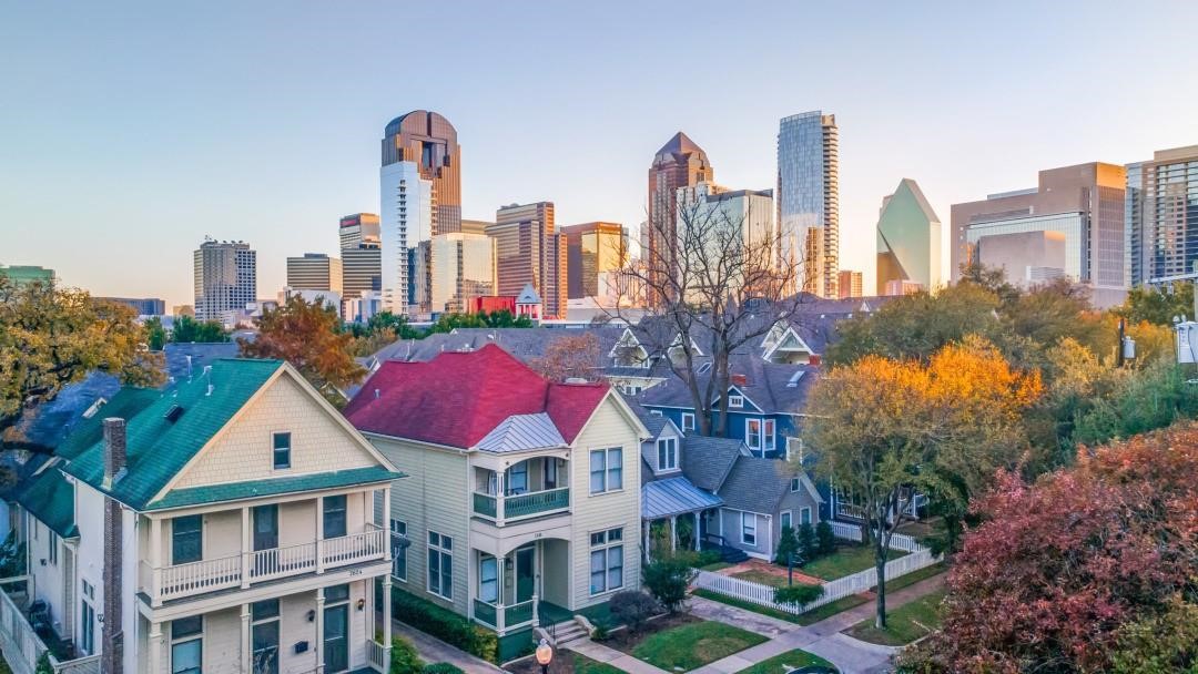 2305 Worthington Street Dallas TX 75204