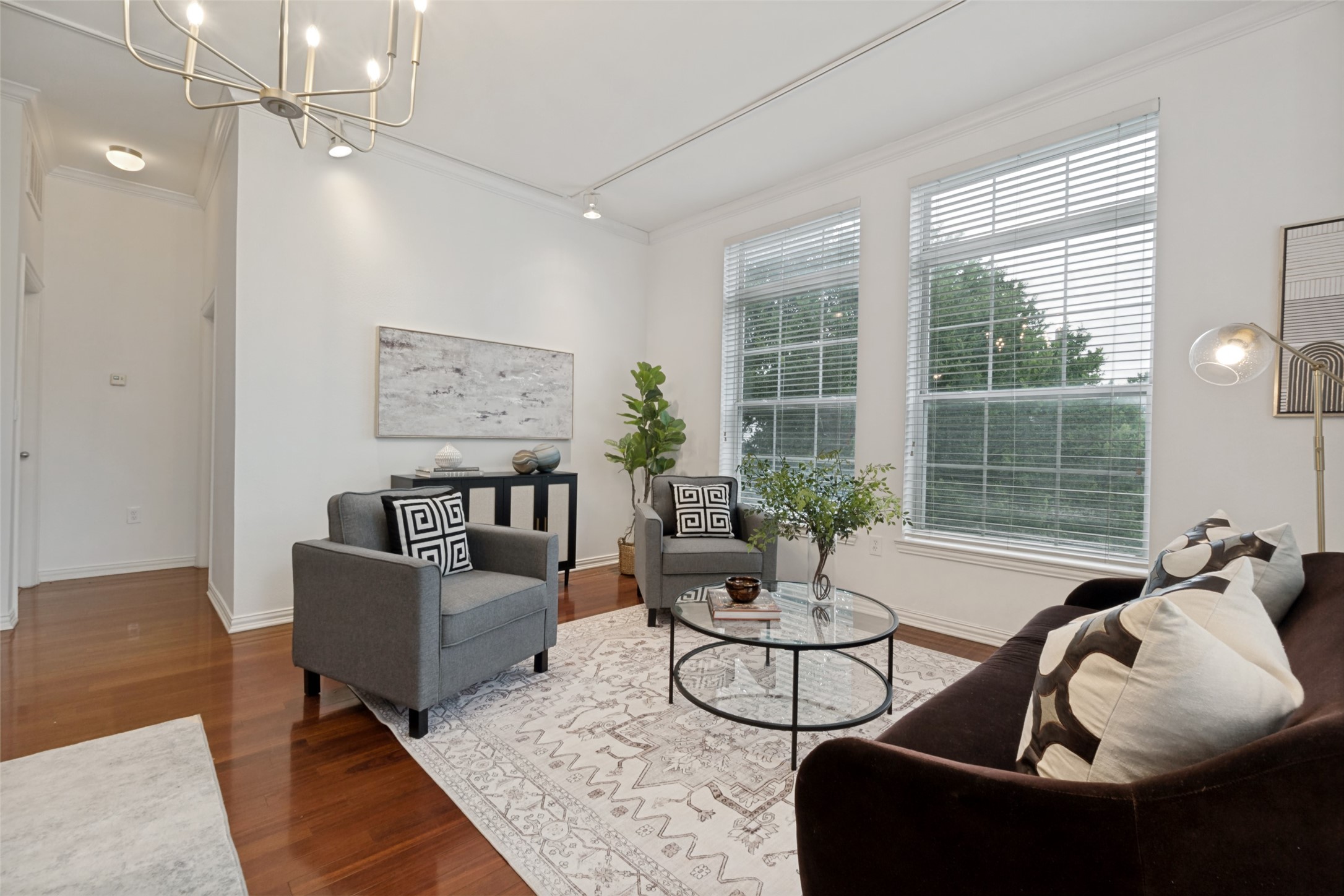 2305 Worthington Street Dallas TX 75204