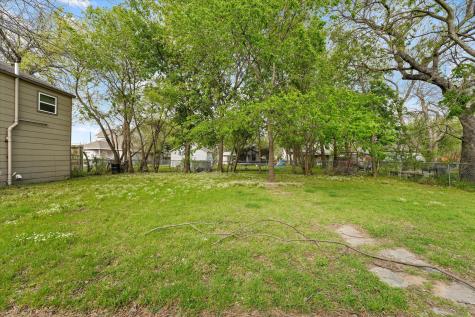 317 Ritchey Street Gainesville TX 76240