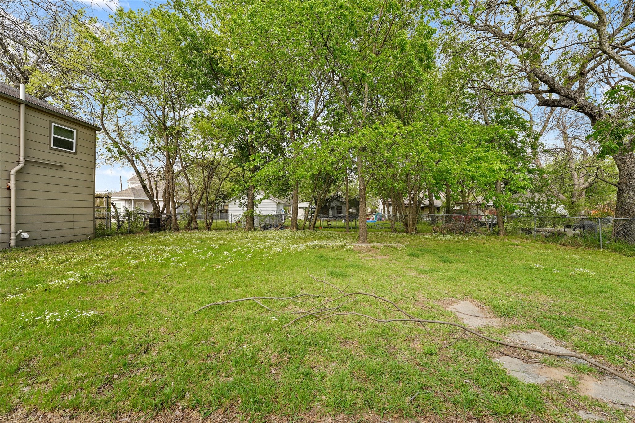 317 Ritchey Street Gainesville TX 76240
