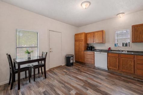 317 Ritchey Street Gainesville TX 76240