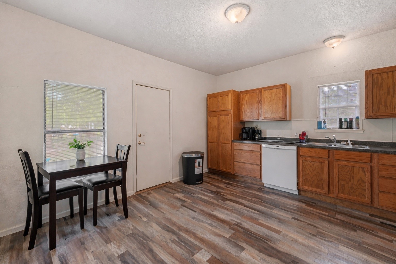 317 Ritchey Street Gainesville TX 76240