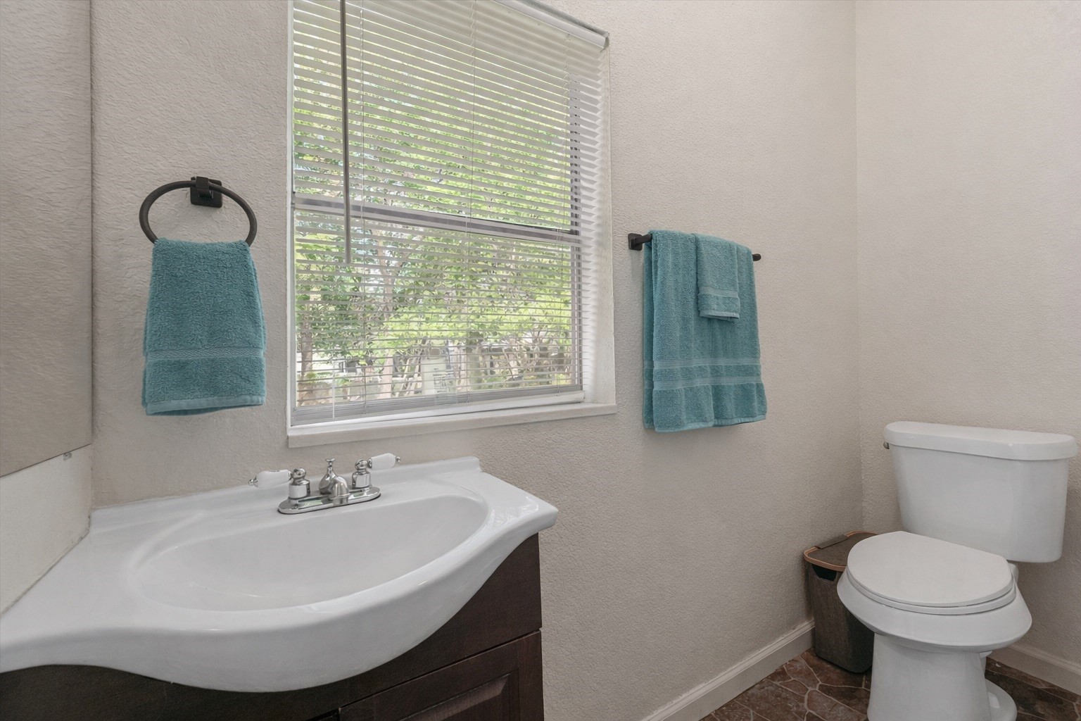 317 Ritchey Street Gainesville TX 76240