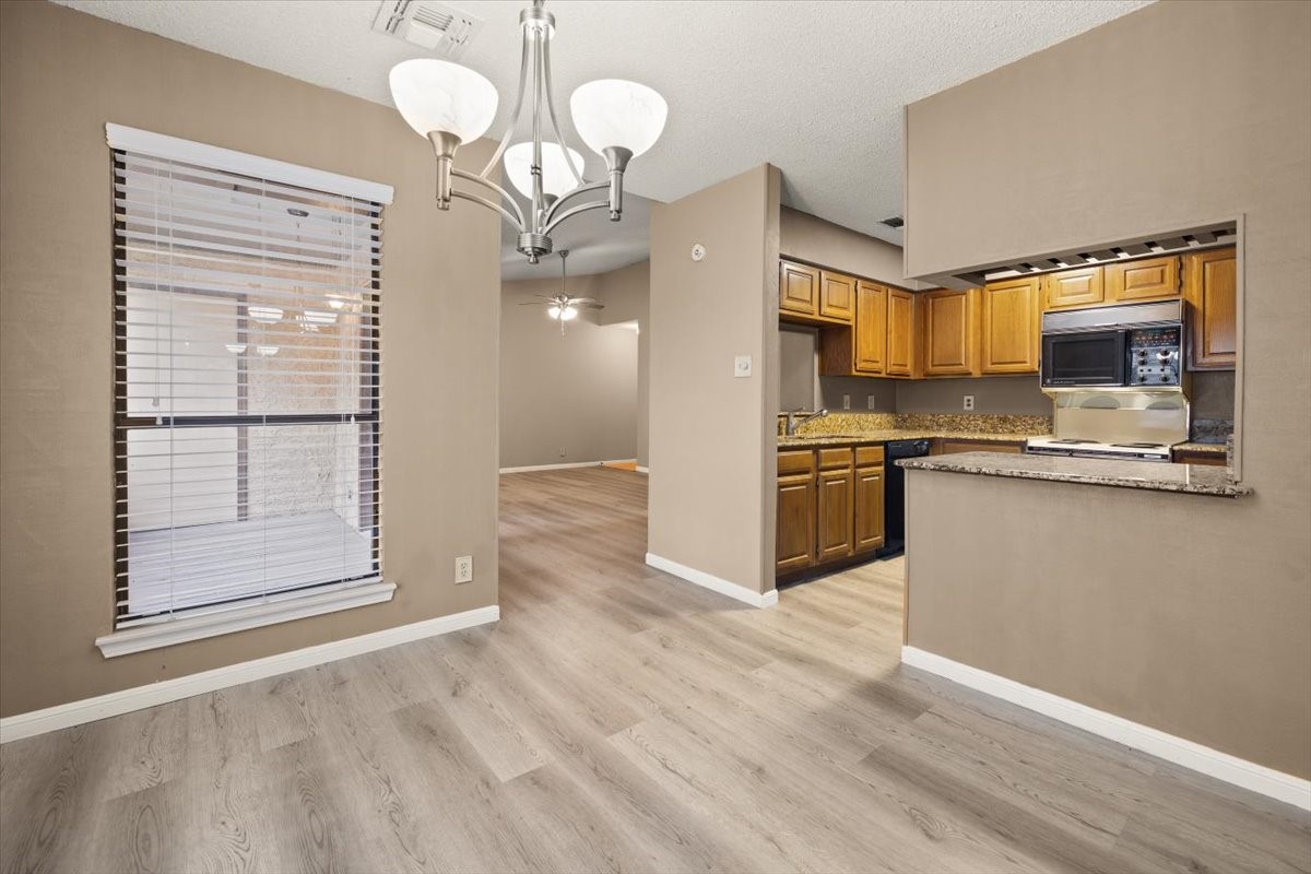 1201 Harwell Drive Arlington TX 76011