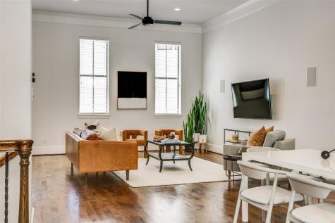 2123 Diversey Street Dallas TX 75201