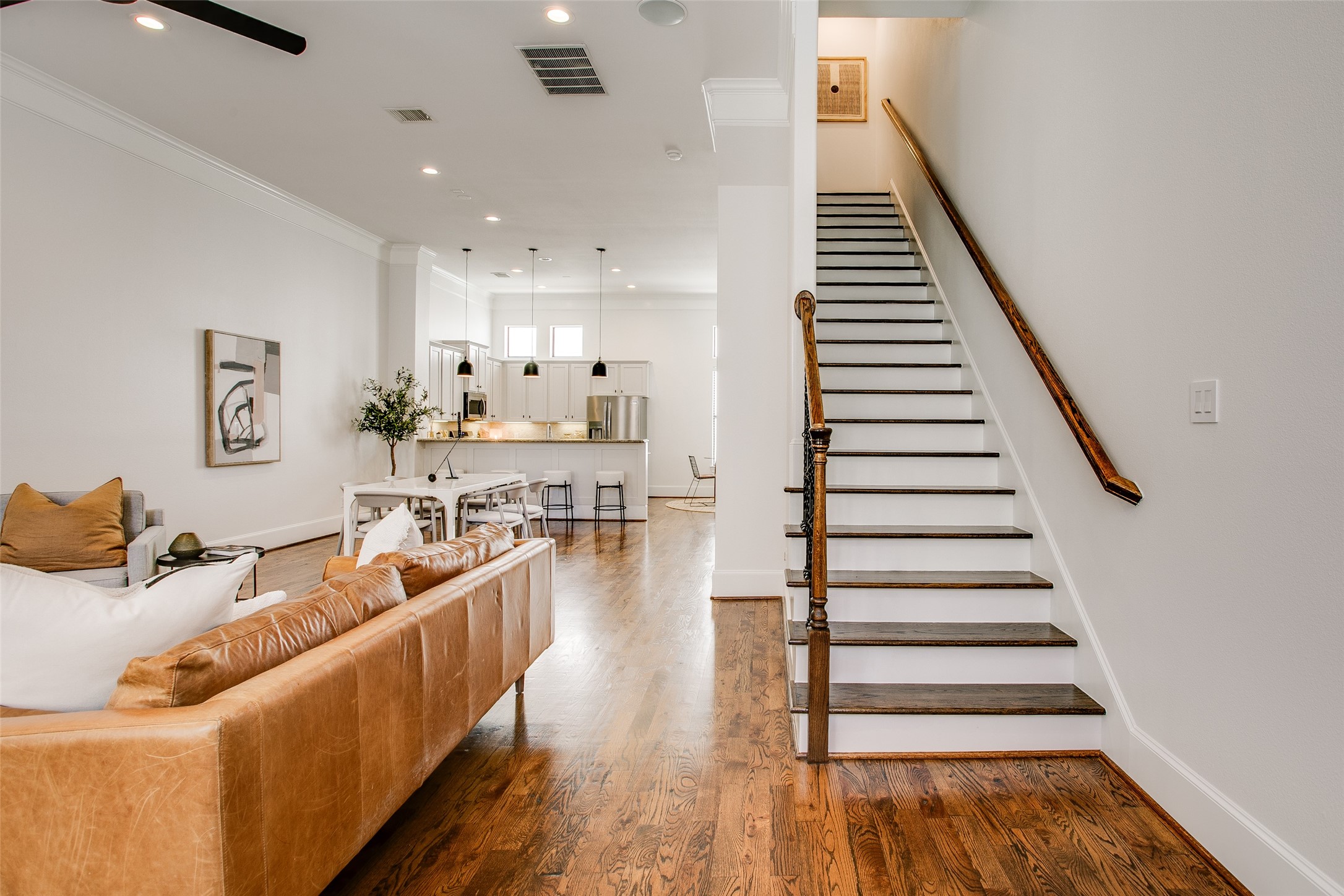 2123 Diversey Street Dallas TX 75201