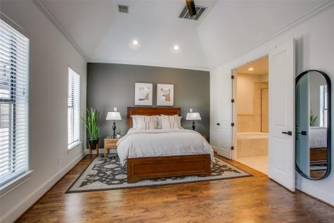 2123 Diversey Street Dallas TX 75201