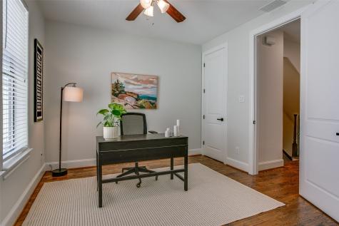2123 Diversey Street Dallas TX 75201