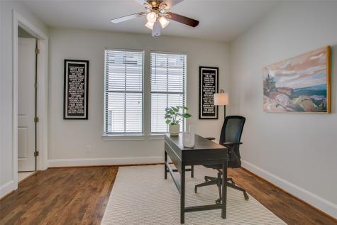2123 Diversey Street Dallas TX 75201