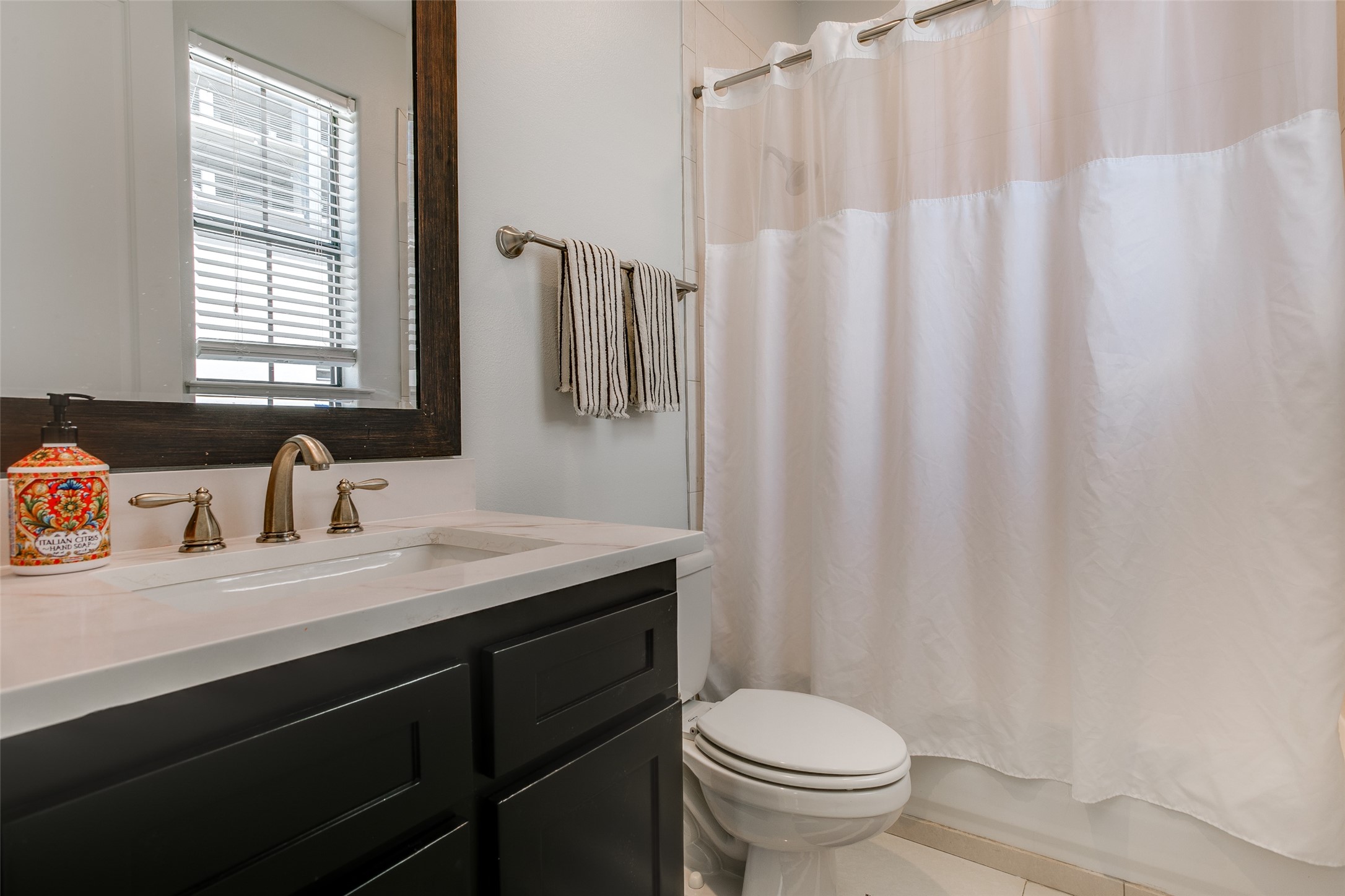2123 Diversey Street Dallas TX 75201