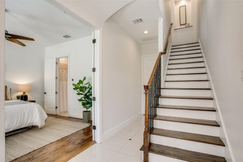 2123 Diversey Street Dallas TX 75201