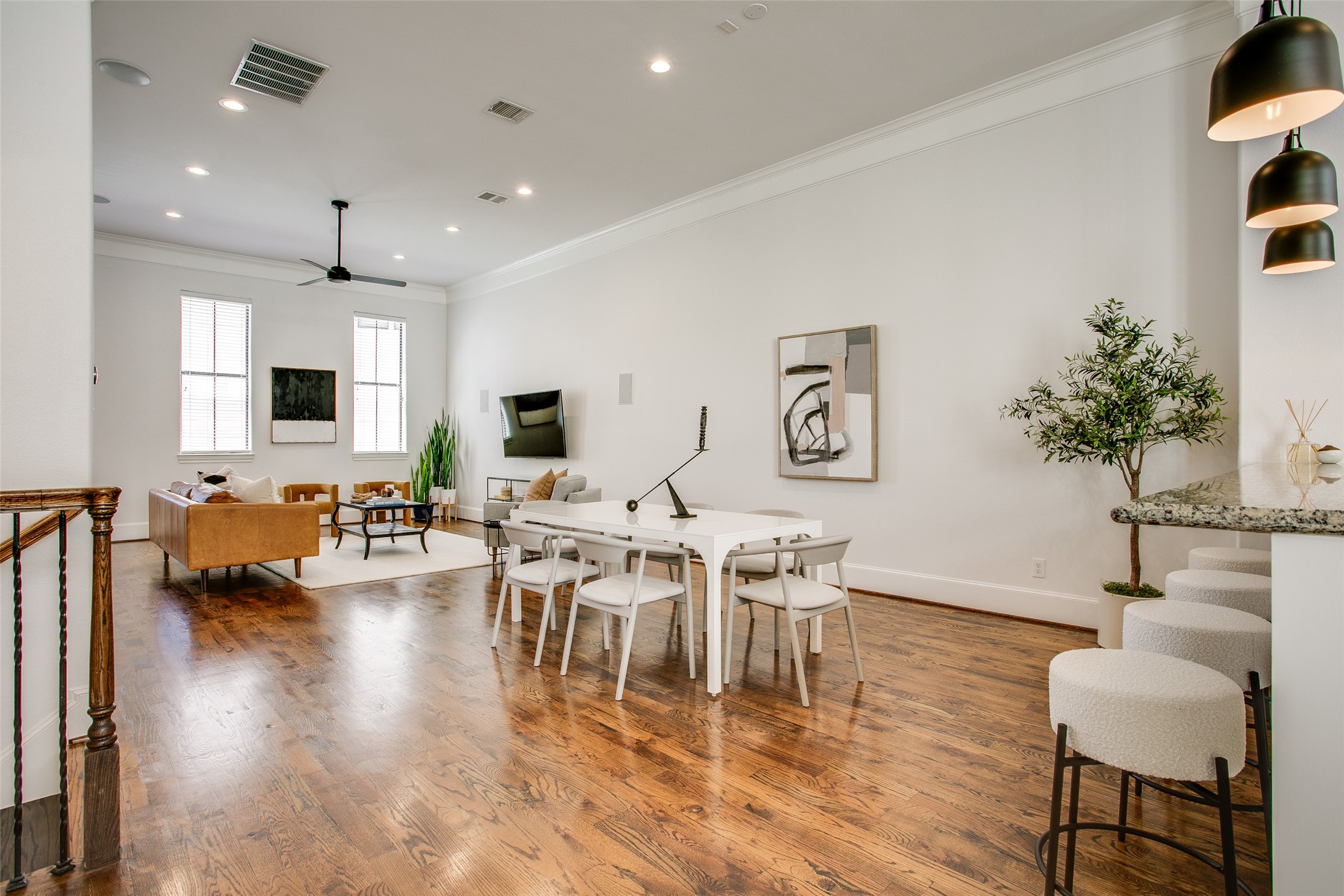 2123 Diversey Street Dallas TX 75201