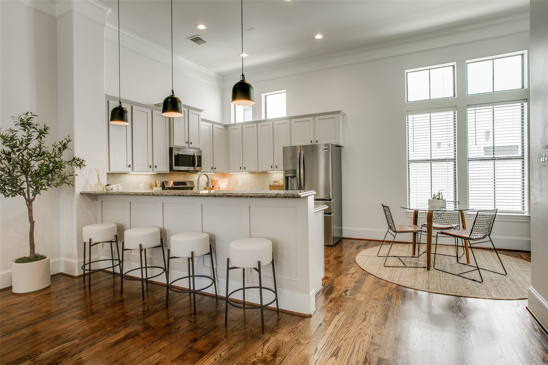 2123 Diversey Street Dallas TX 75201
