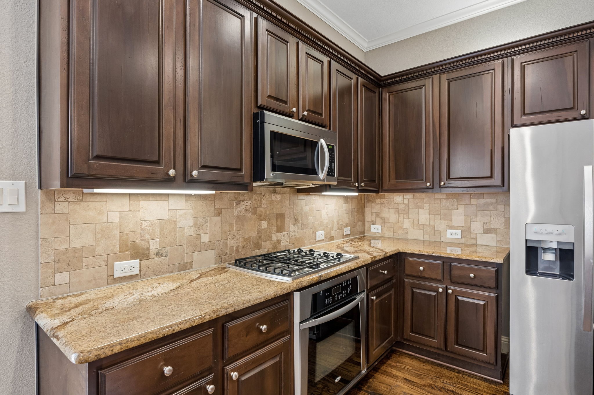 5753 Lois Lane Plano TX 75024
