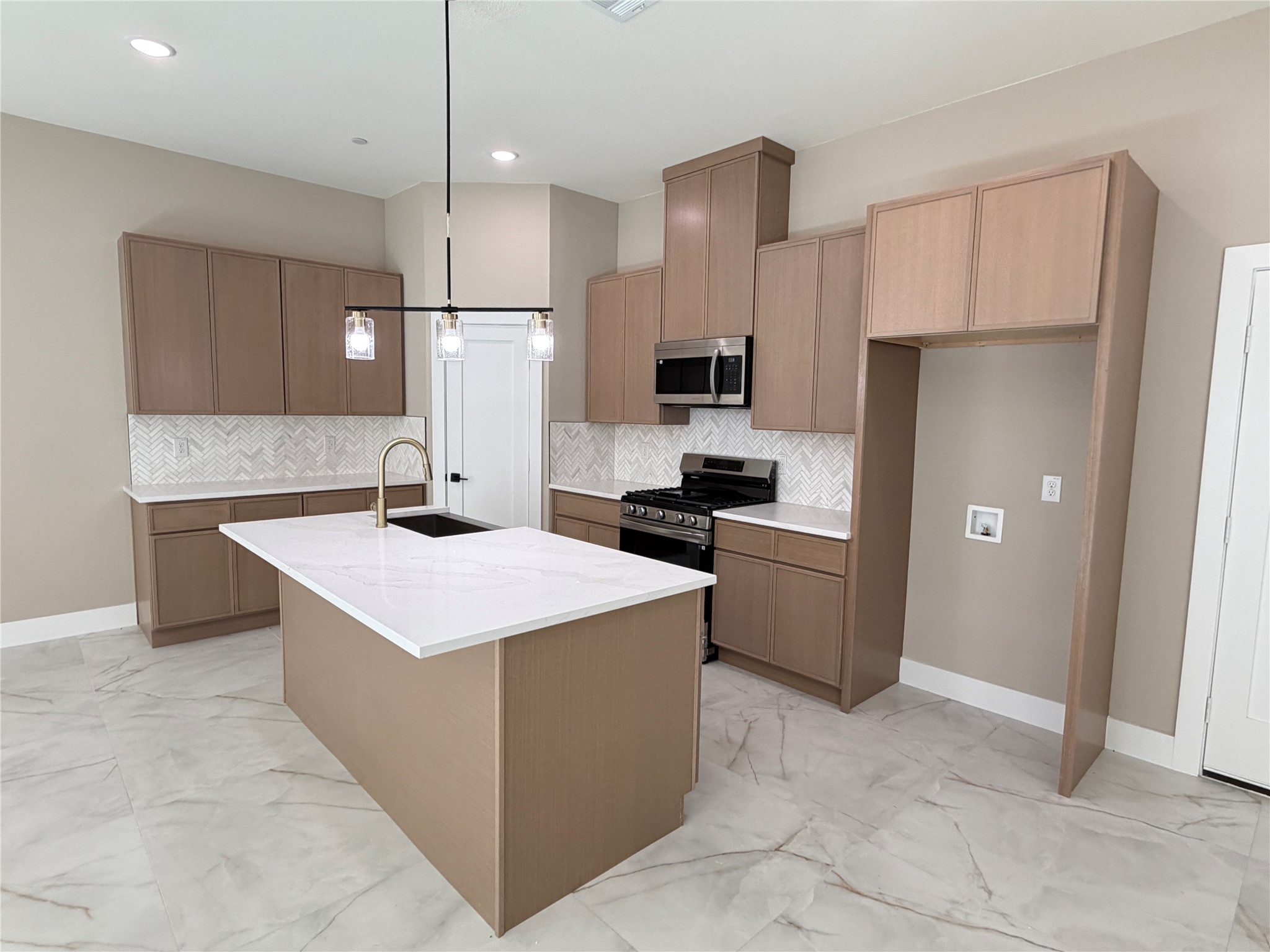 2382 Usman Drive Irving TX 75062