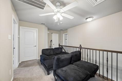 404 Dublin Street Lewisville TX 75067