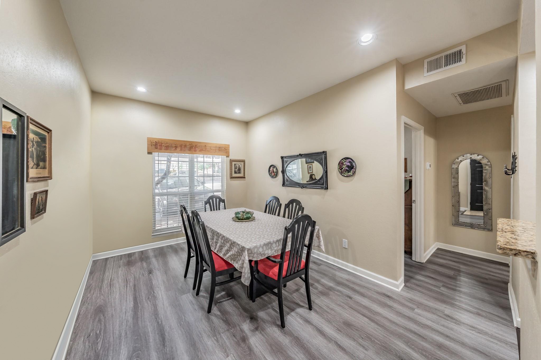 8601 Park Lane Dallas TX 75231