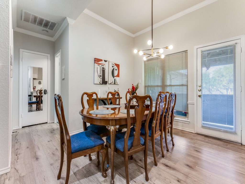 10436 High Hollows Drive Dallas TX 75230