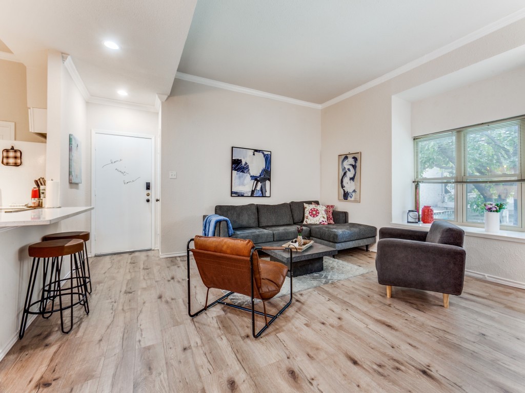 10436 High Hollows Drive Dallas TX 75230