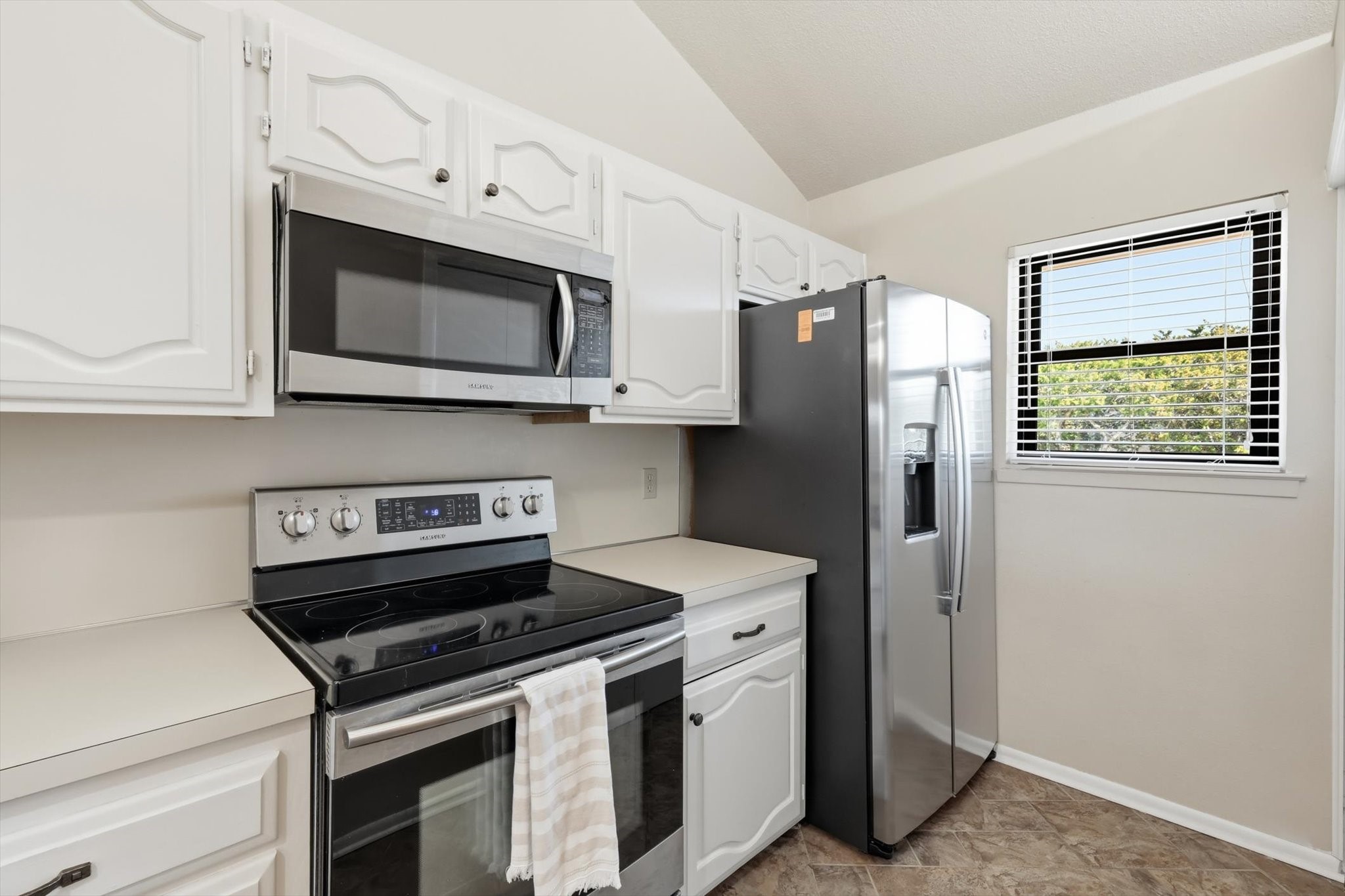 3033 Hells Gate Loop Strawn TX 76475