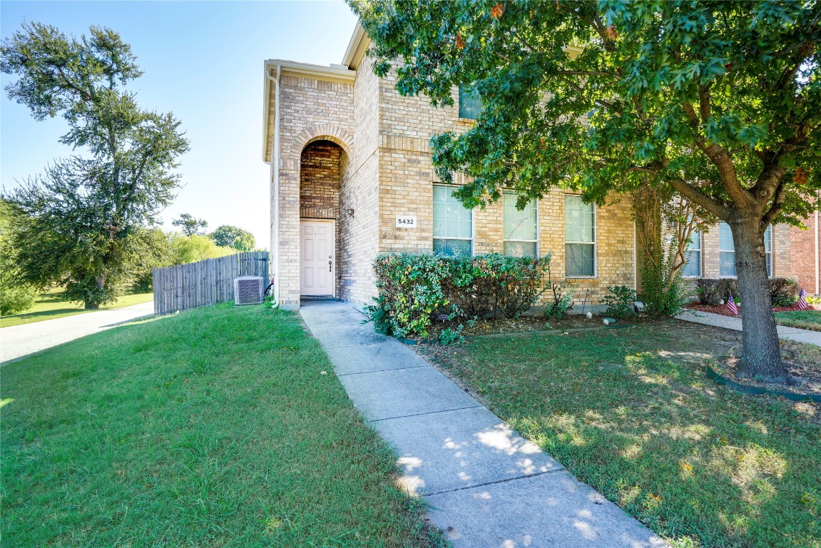 5432 Jacob Drive Grand Prairie TX 75052