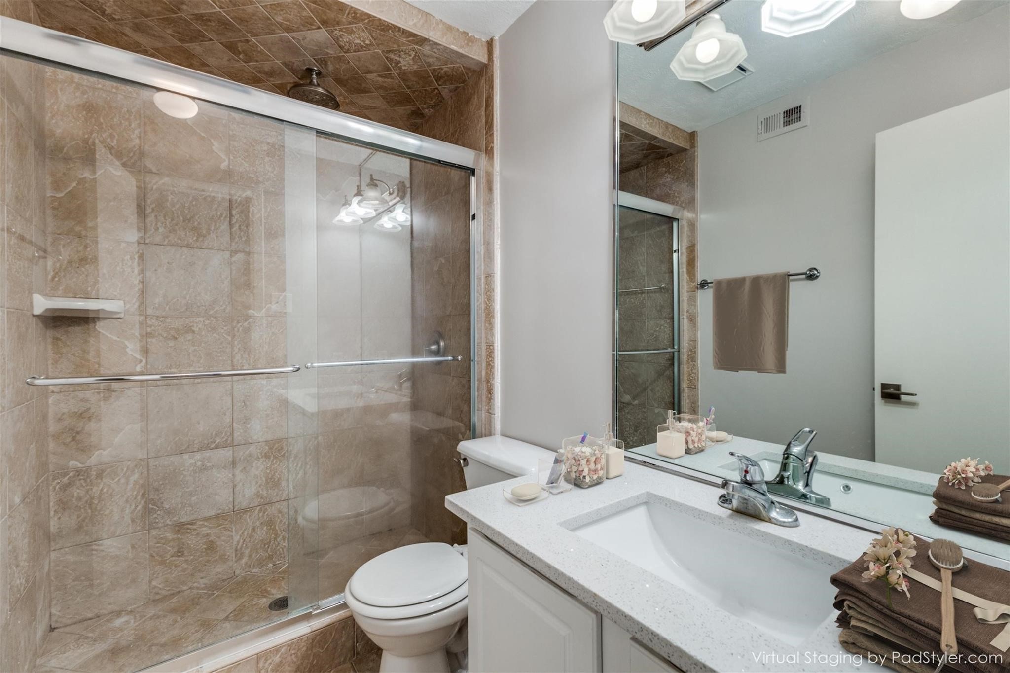 5911 E University Boulevard Dallas TX 75206