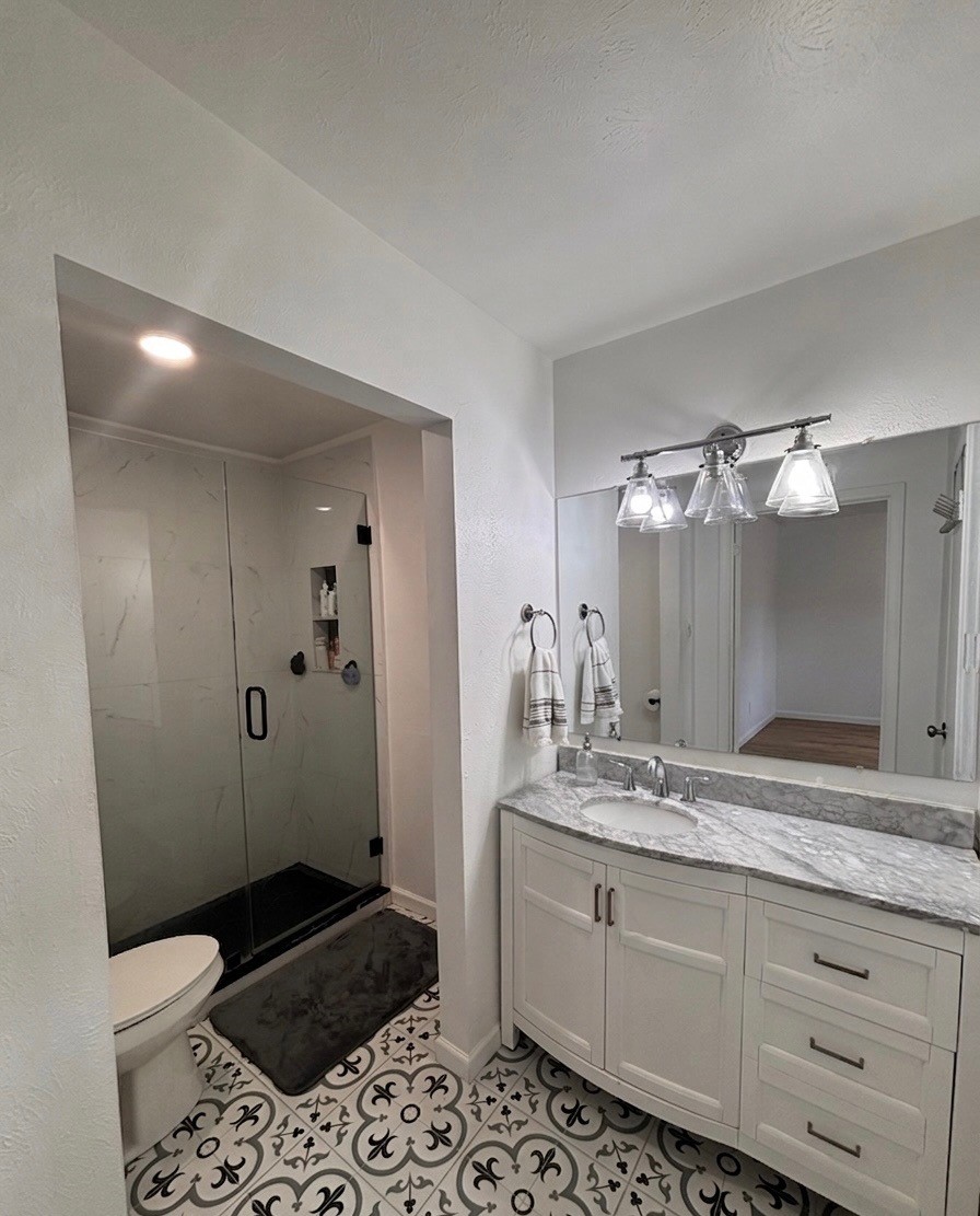 8057 Meadow Road Dallas TX 75231
