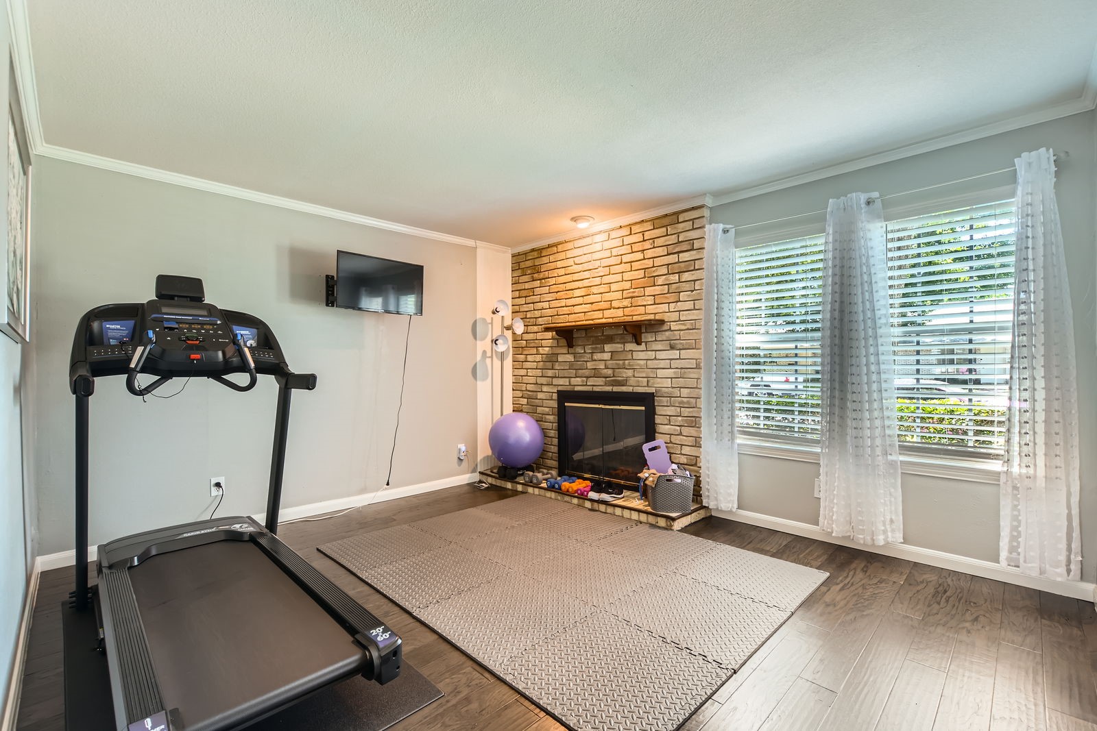 511 Towne House Lane Richardson TX 75081