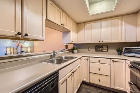 511 Towne House Lane Richardson TX 75081
