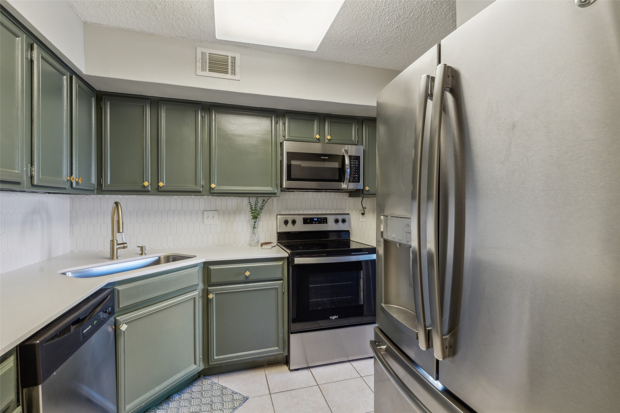 15151 Berry Trail Dallas TX 75248
