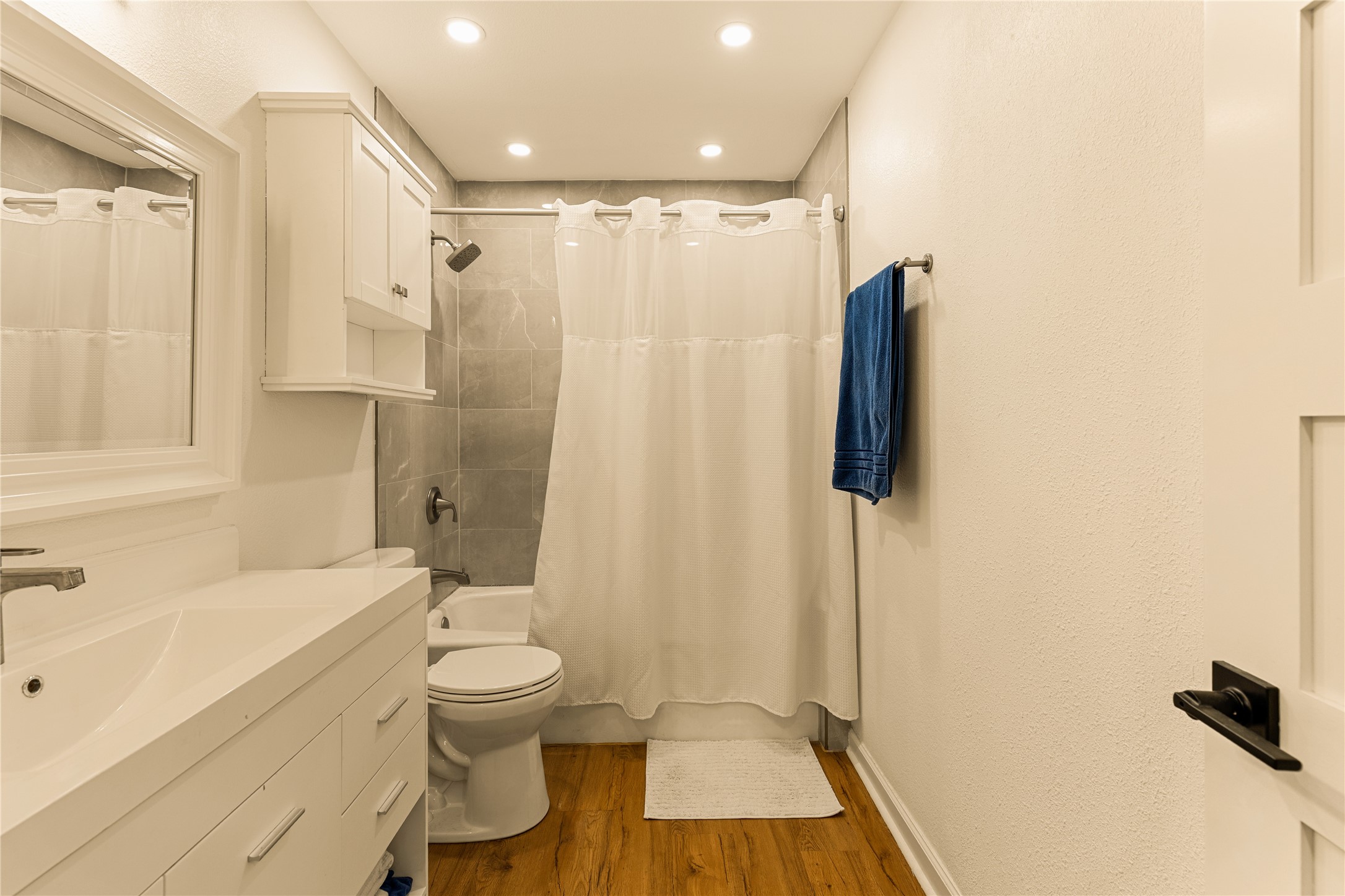 4015 Holland Avenue Dallas TX 75219