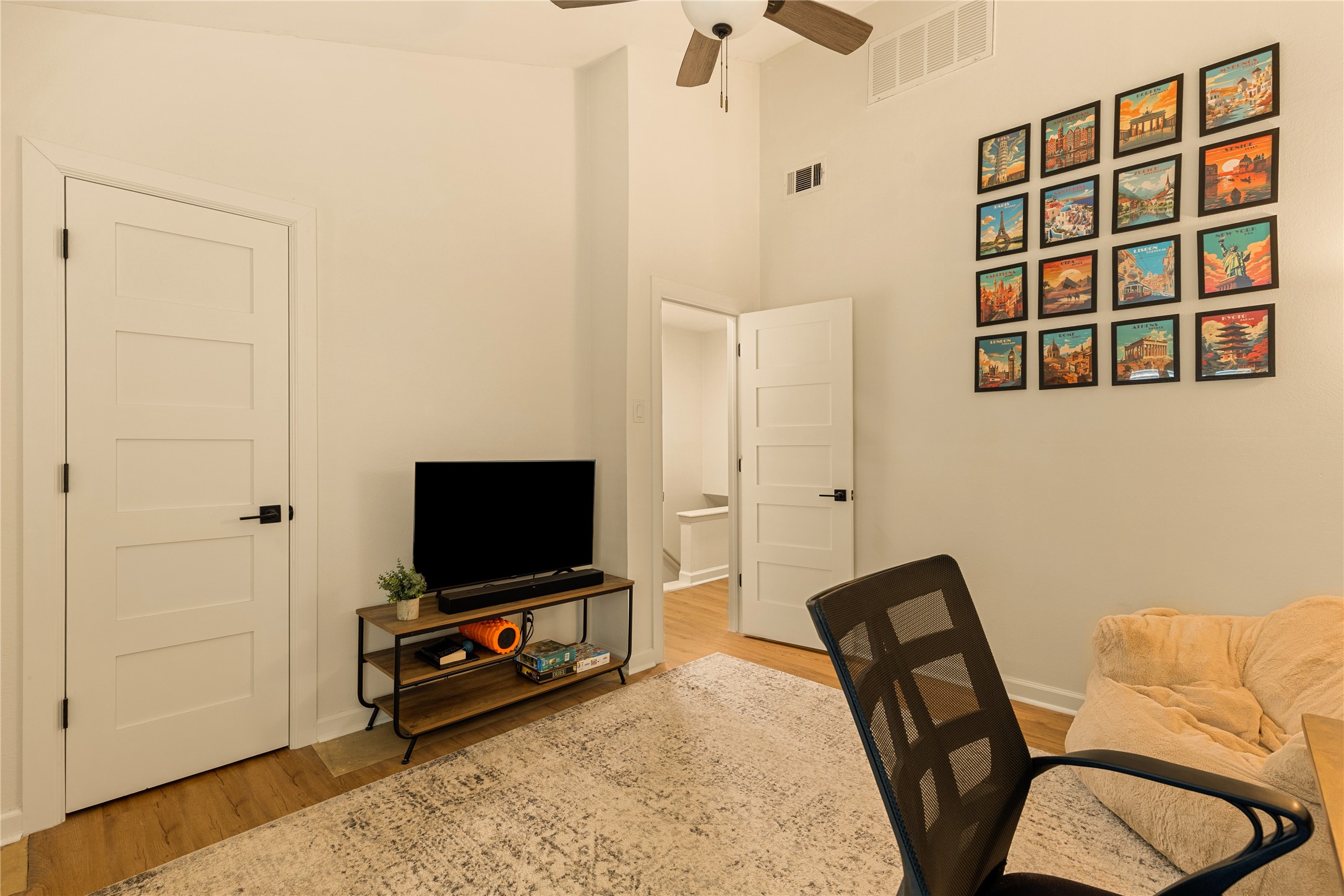 4015 Holland Avenue Dallas TX 75219