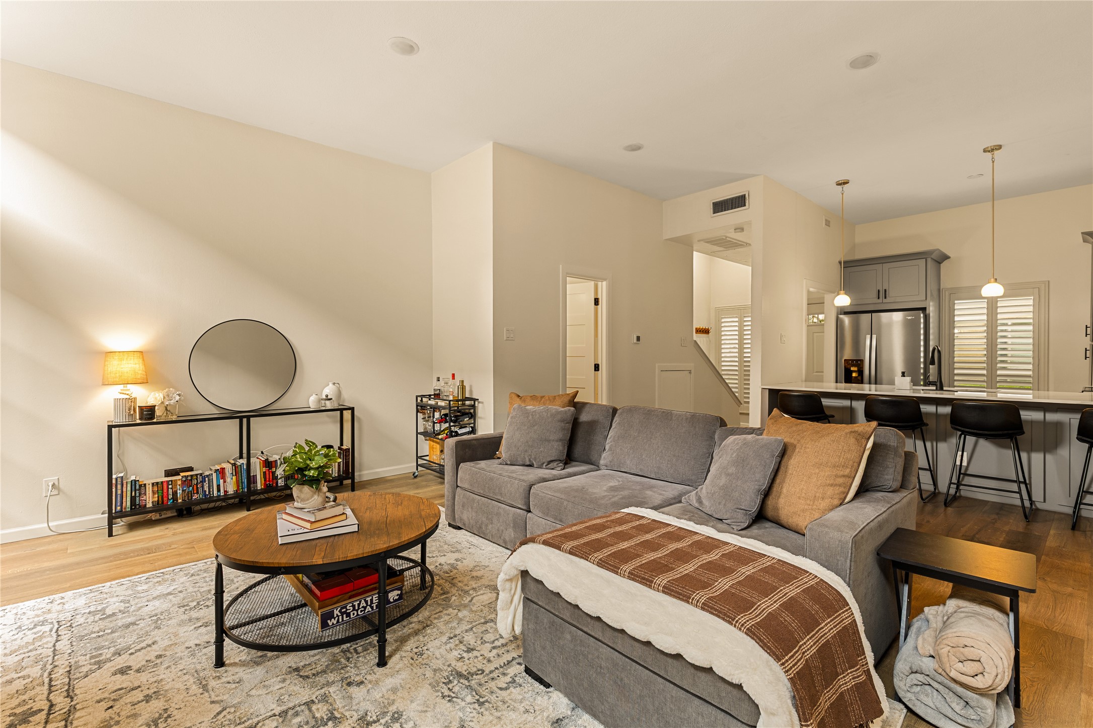 4015 Holland Avenue Dallas TX 75219