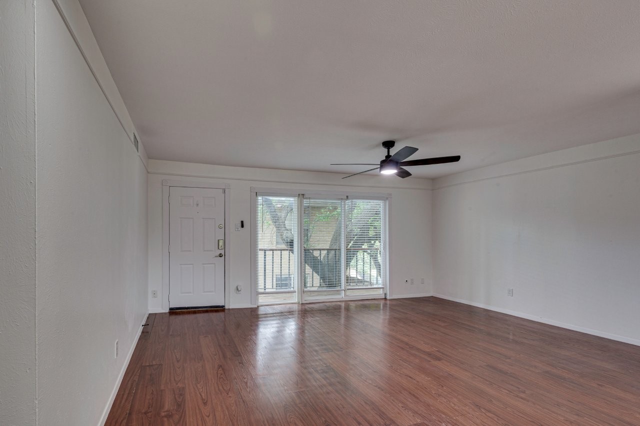6620 Eastridge Drive Dallas TX 75231