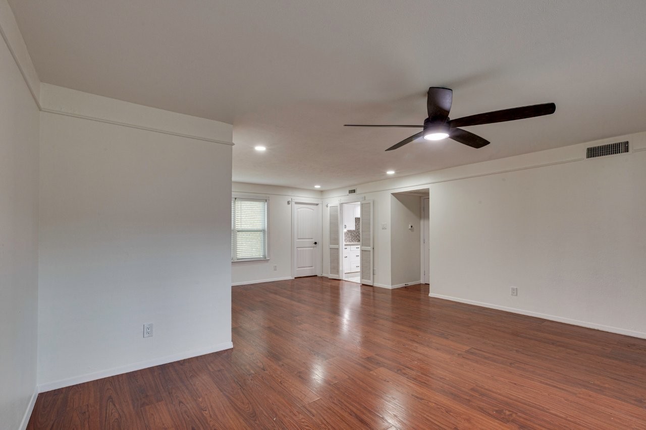 6620 Eastridge Drive Dallas TX 75231