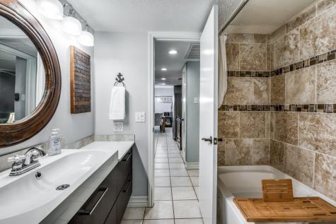 1603 Marsh Lane Carrollton TX 75006