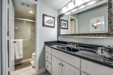 1603 Marsh Lane Carrollton TX 75006