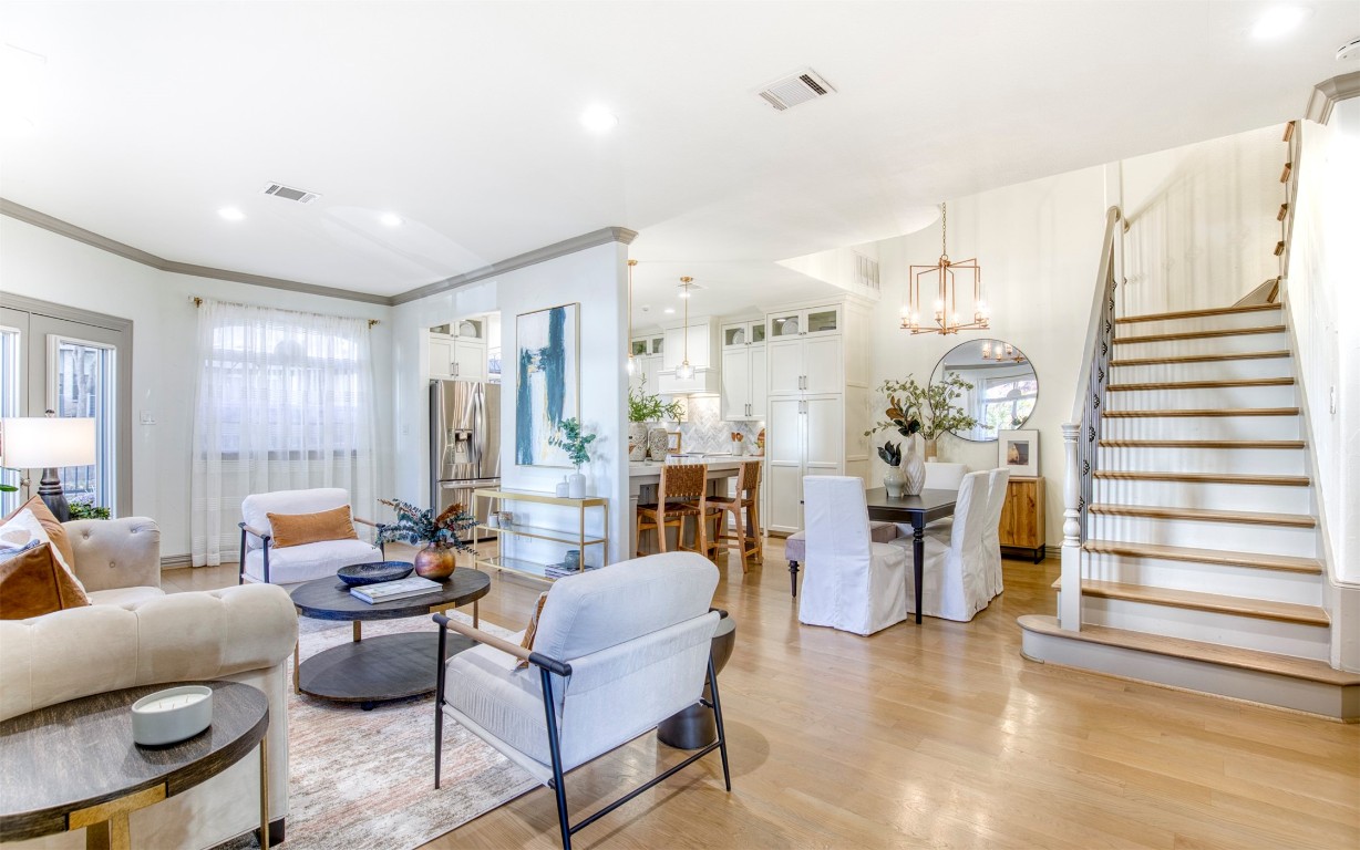 3827 Travis Street Dallas TX 75204