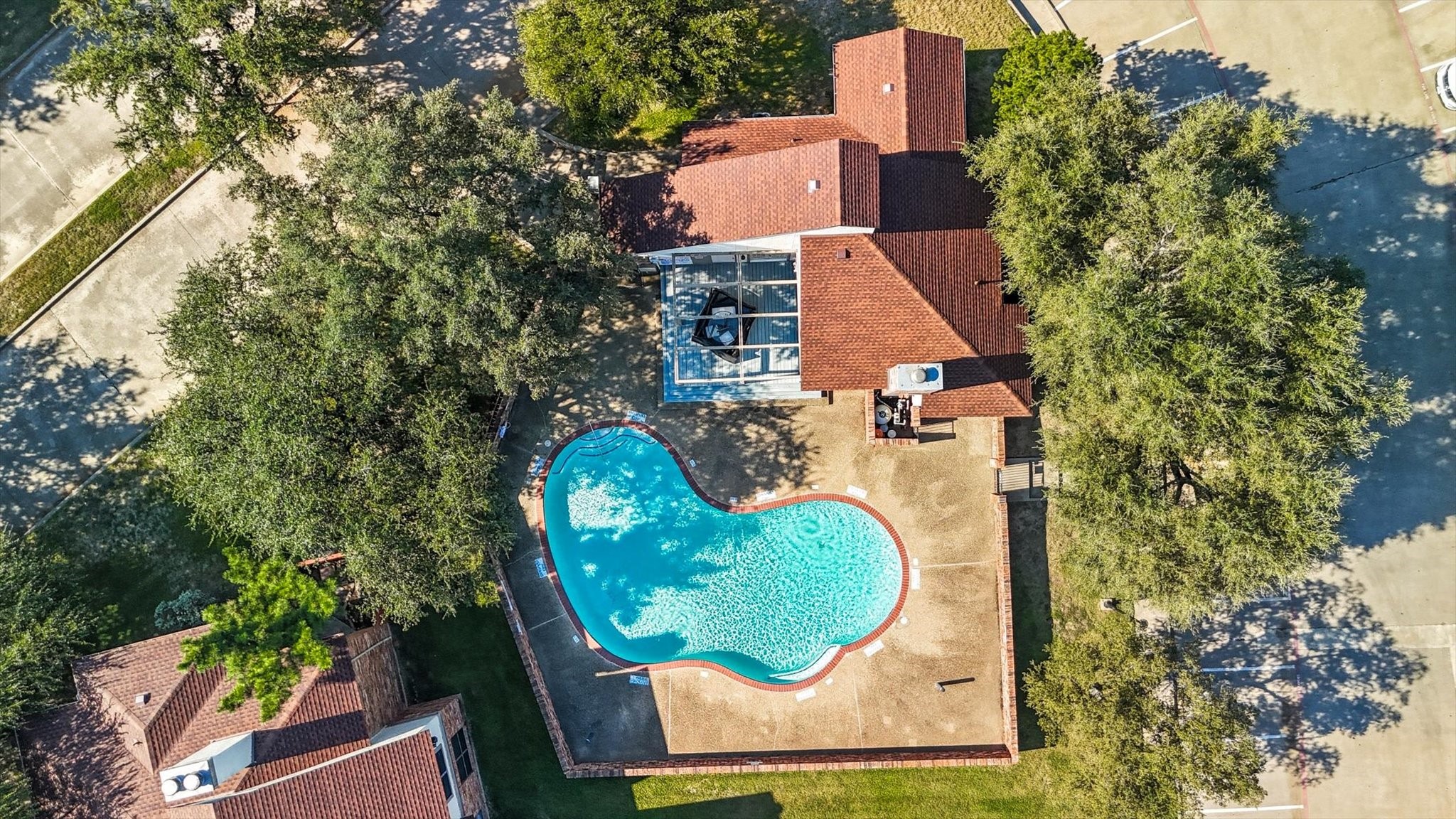 910 Turtle Cove Irving TX 75060