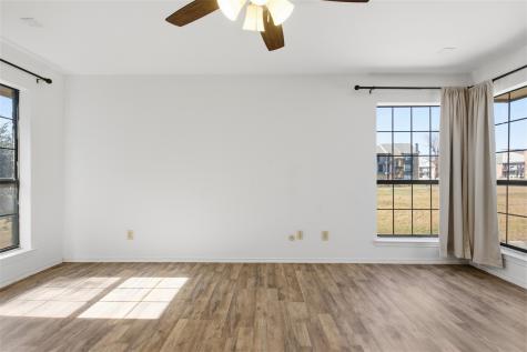 5909 Lake Hubbard Parkway Garland TX 75043