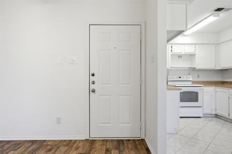 5909 Lake Hubbard Parkway Garland TX 75043
