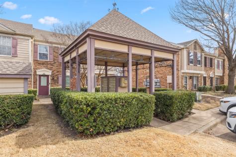 621 Carriagehouse Lane Garland TX 75040