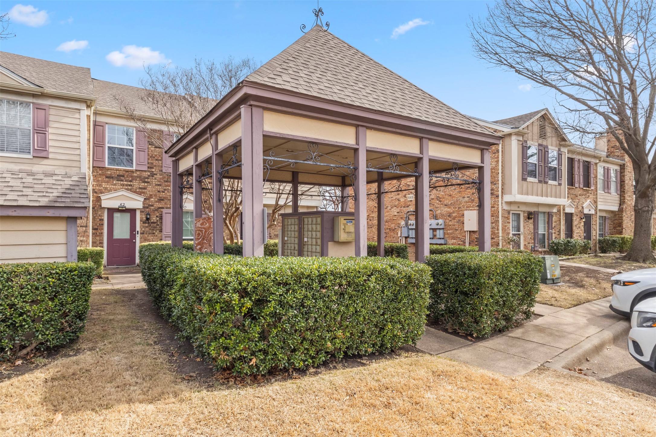 621 Carriagehouse Lane Garland TX 75040